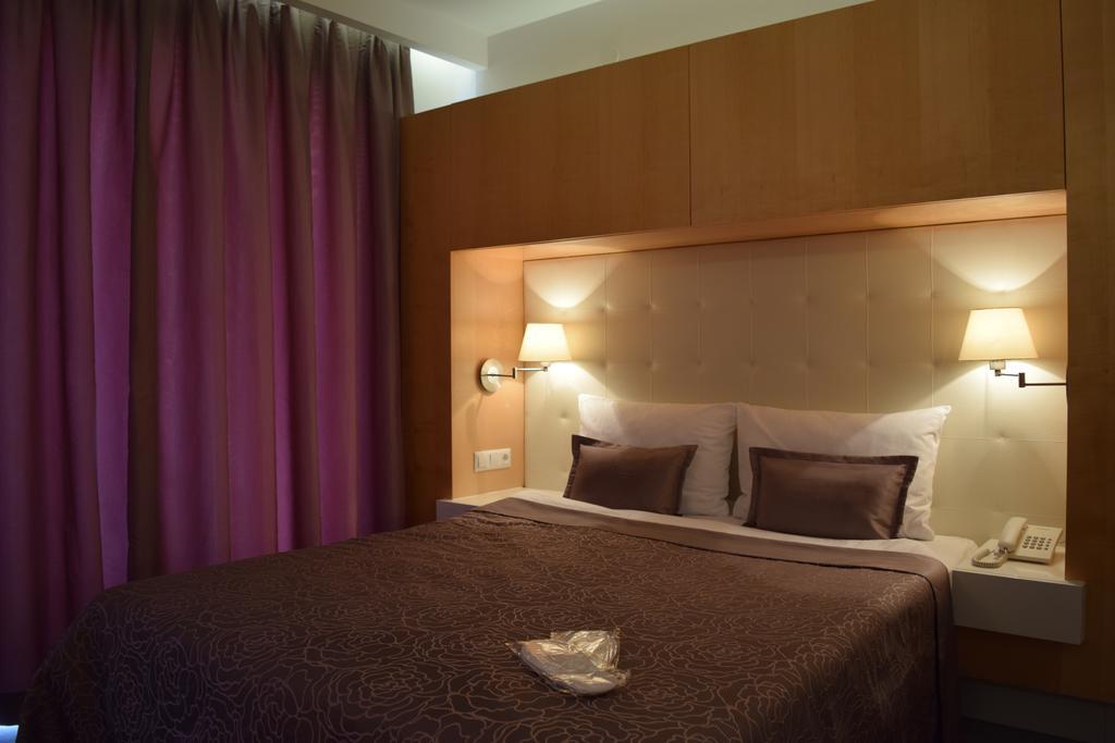 House Novalia Hotell Novalja Eksteriør bilde
